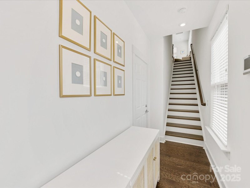 Property image 4 at 4027 Capital Ridge Court, Charlotte, NC 28205