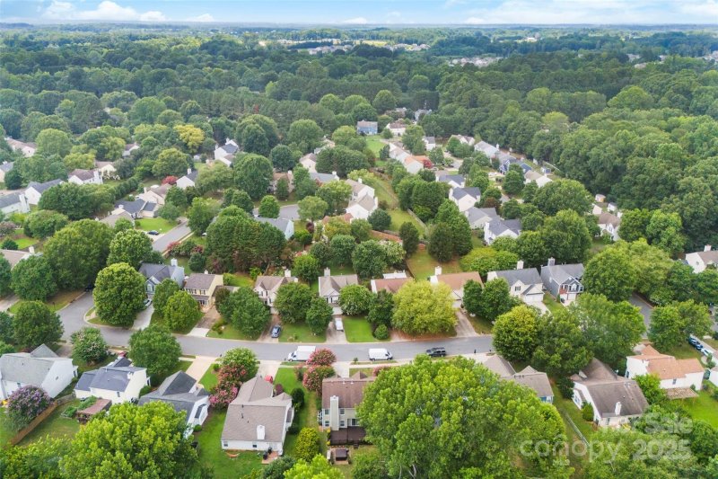 Property image 5 at 7918 Leisure Lane, Huntersville, NC 28078