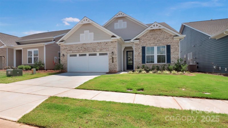 1031 Rabbit Hill Lane