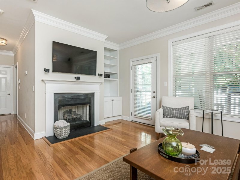 Property image 3 at 1037 Davant Lane, Charlotte, NC 28209