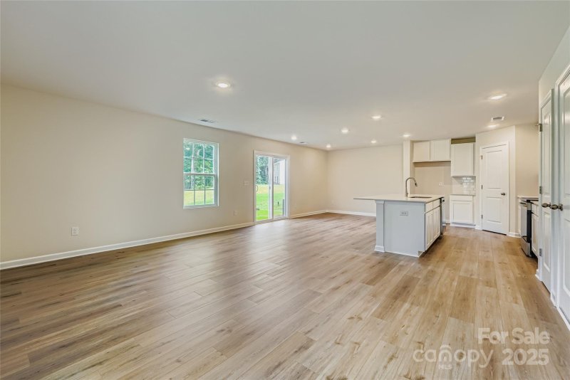 Property image 4 at 3217 Crawford Avenue, Gastonia, NC 28052