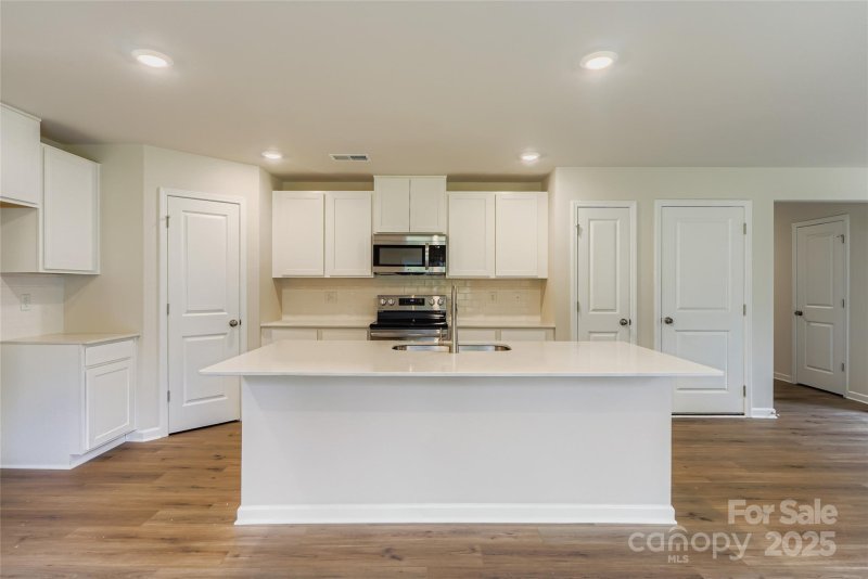 Property image 5 at 3217 Crawford Avenue, Gastonia, NC 28052