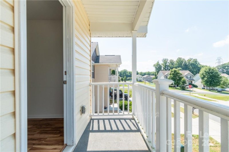 Property image 2 at 108 Lookout Point Place, Mooresville, NC 28115