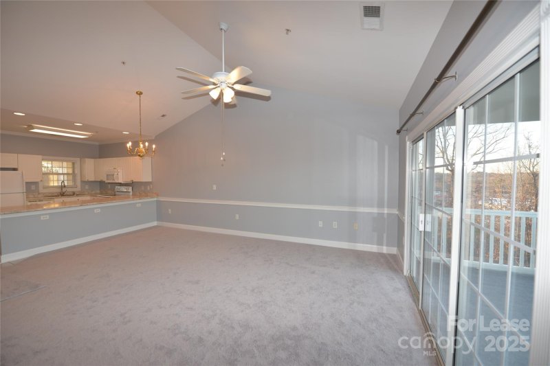 Property image 5 at 8933 Meadow Vista Road, Charlotte, NC 28213