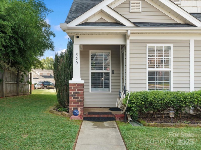 Property image 2 at 520 Fenton Place, Rock Hill, SC 29732