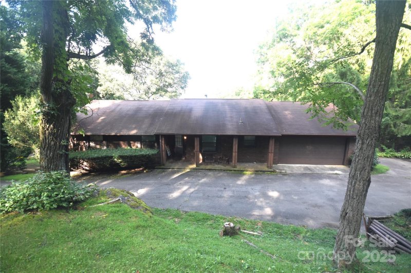 Property image 3 at 501 Locust Grove Drive, Waynesville, NC 28785