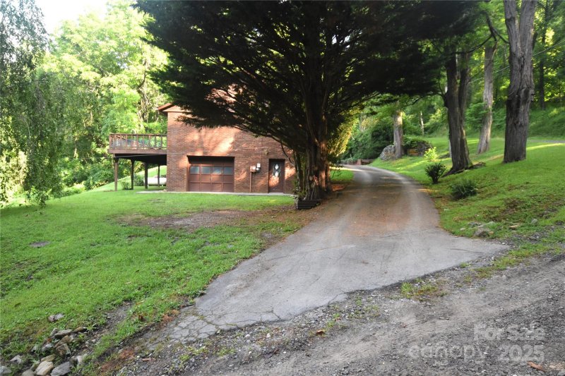 Property image 4 at 501 Locust Grove Drive, Waynesville, NC 28785