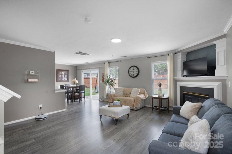 Property image 5 of 15210 Pangborn Place in Steelecroft Place, Charlotte, NC 28278