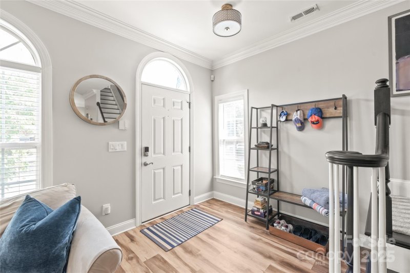 Property image 4 at 9131 Bonnie Briar Circle, Charlotte, NC 28277