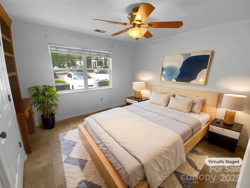 Property image 4 of 2210 Sumner Green Avenue in Olmsted Park, Charlotte, NC 28203