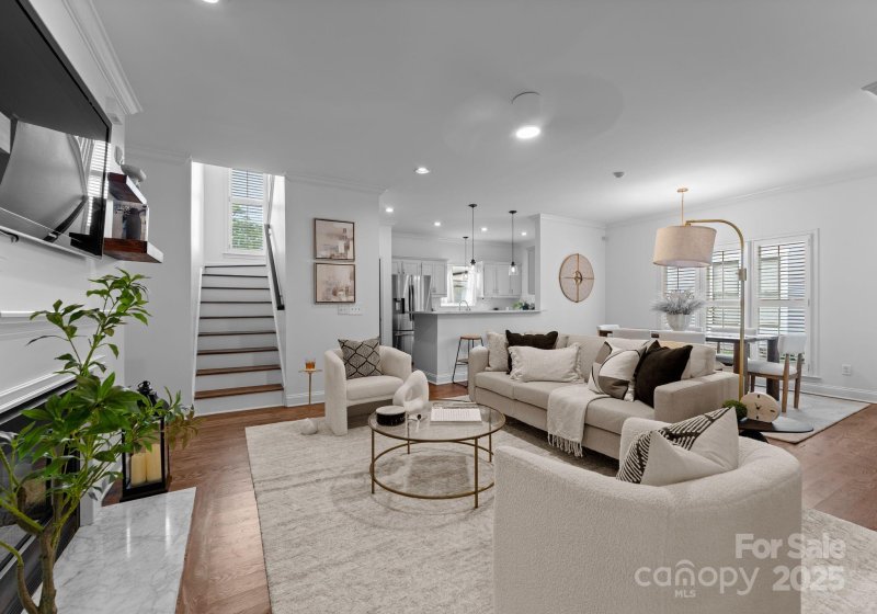 Property image 5 of 618 Olmsted Park Place in Olmsted Park, Charlotte, NC 28203