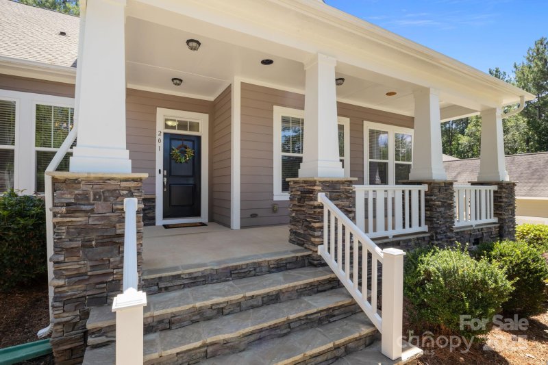 Property image 3 at 201 Heron Cove Drive, Mount Holly, NC 28120