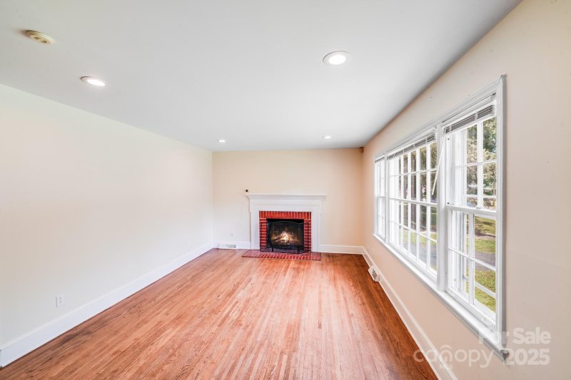 Property image 5 at 5816 Brookhaven Road, Charlotte, NC 28210