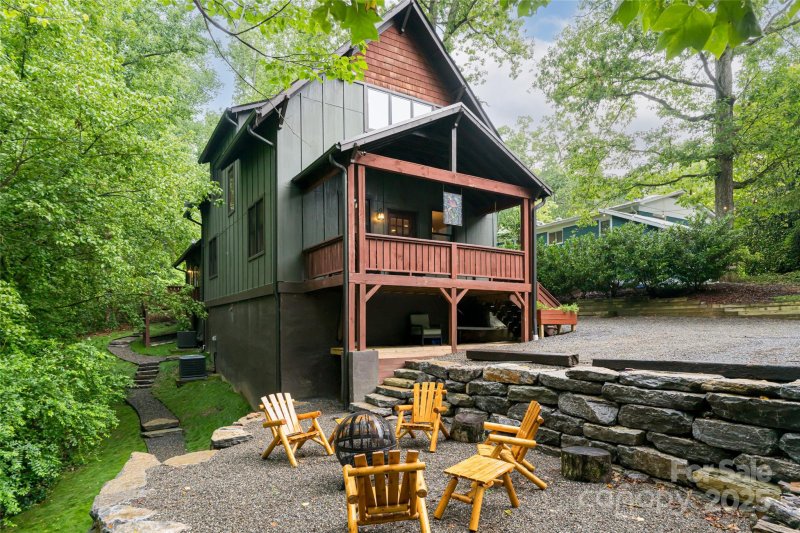 Property image 2 of 51 51b Westover Drive in Montford, Asheville, NC 28801