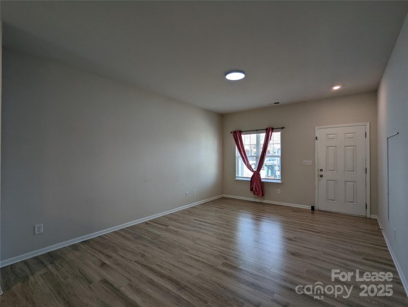 Property image 4 at 7123 Jane Parks Way, Charlotte, NC 28217