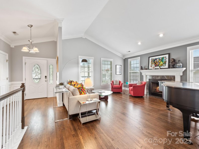 Property image 5 of 119 Willow Oak Drive in East Ridge, Asheville, NC 28805