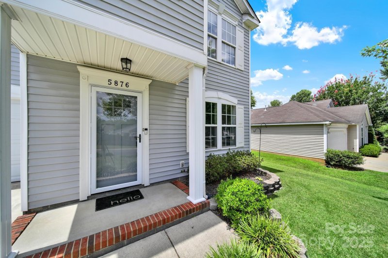 Property image 2 at 5876 Culloden Court, Concord, NC 28027