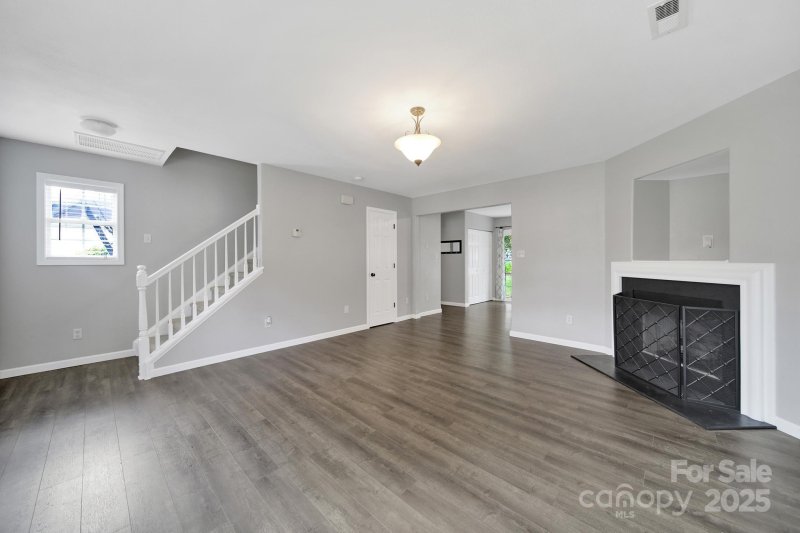 Property image 4 at 5876 Culloden Court, Concord, NC 28027