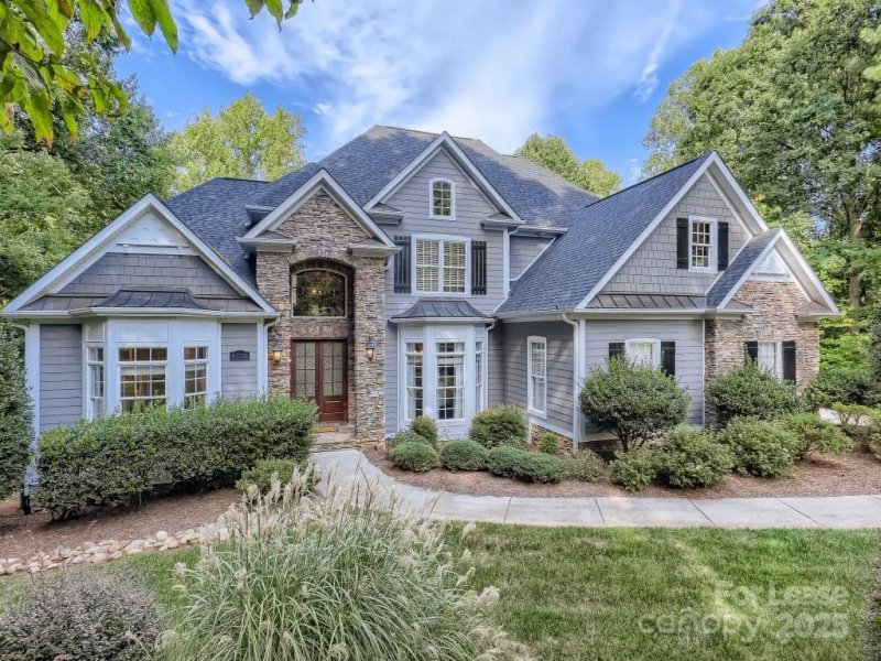 4218 Ash Hollow Lane