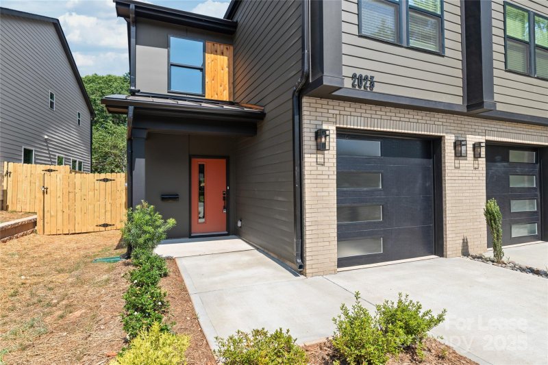 Property image 2 at 2023 Wilson Avenue, Charlotte, NC 28208