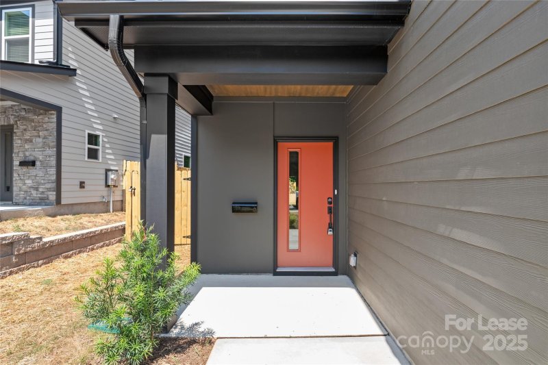 Property image 3 at 2023 Wilson Avenue, Charlotte, NC 28208