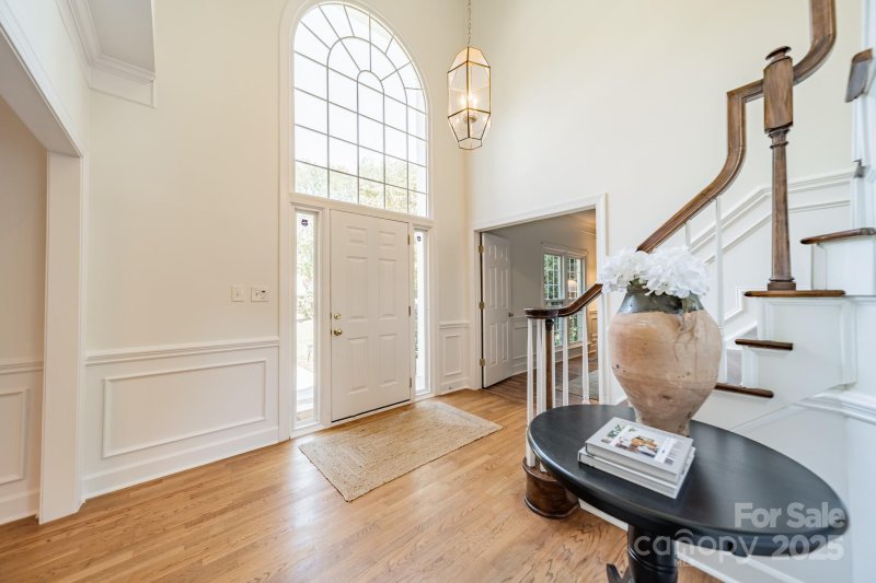 Property image 5 of 4900 Ridgetop Trail in Stone Mountain, Charlotte, NC 28215