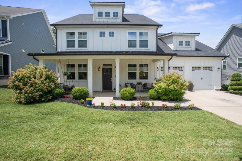 Property image 2 at 17423 Summers Walk Boulevard, Davidson, NC 28036