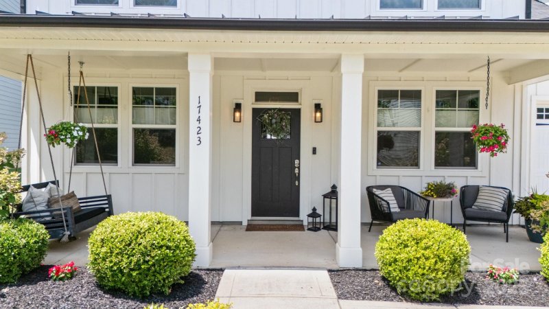 Property image 3 at 17423 Summers Walk Boulevard, Davidson, NC 28036