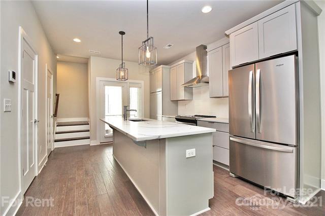 Property image 5 at 1645 Cannon View Lane, Charlotte, NC 28208