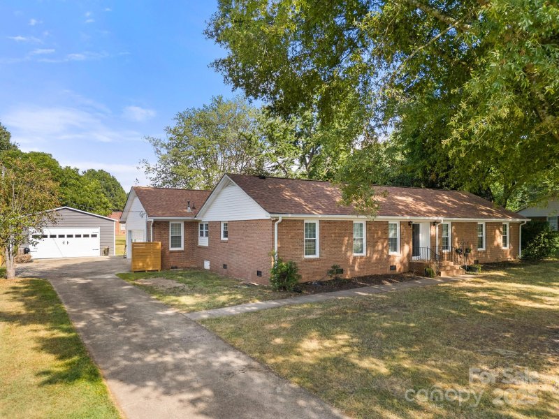 Property image 3 at 4305 Back Creek Church Road, Charlotte, NC 28213