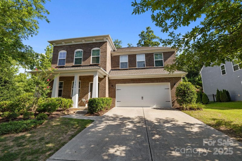 Property image 4 at 15636 Oleander Drive, Charlotte, NC 28278