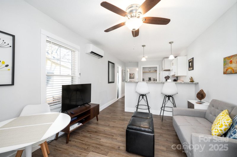 Property image 4 of 18 Oteen Park Place in Oteen Park, Asheville, NC 28805