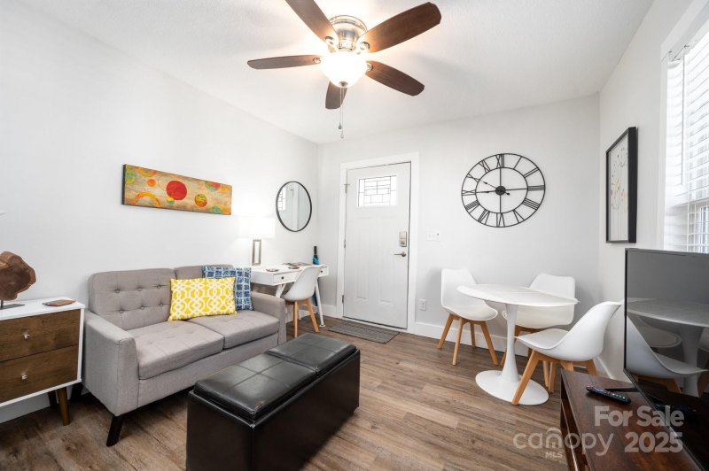 Property image 5 of 18 Oteen Park Place in Oteen Park, Asheville, NC 28805