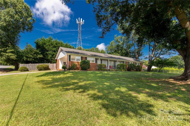Property image 3 at 981 Ragin Lane, Rock Hill, SC 29732