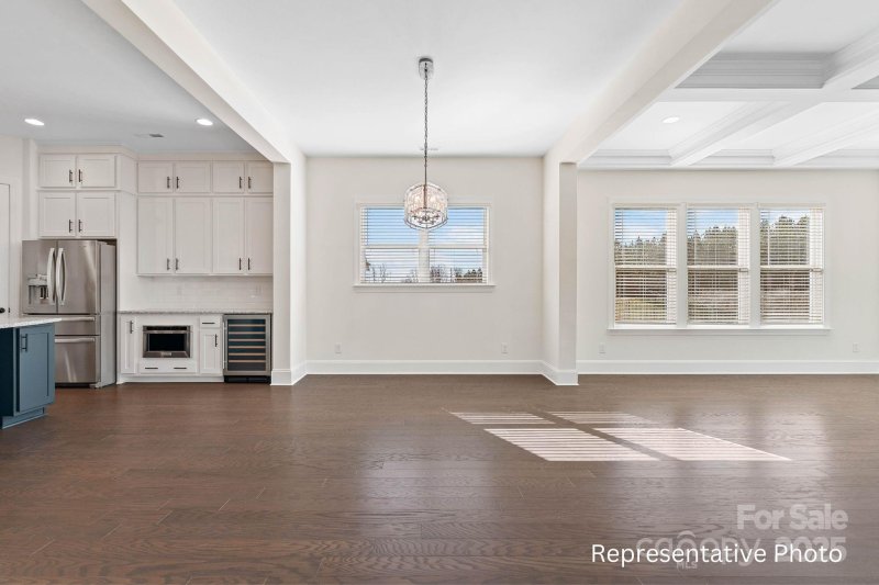 Property image 4 of 332 Triple Ponds Court in Edmunds Farm, Clover, SC 29710