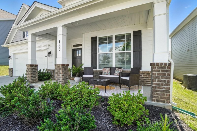 Property image 3 at 183 Yellow Birch Loop, Mooresville, NC 28117