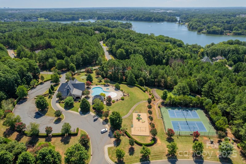 Property image 3 of 3004 Ashwood Park Drive in Reflection Pointe, Belmont, NC 28012