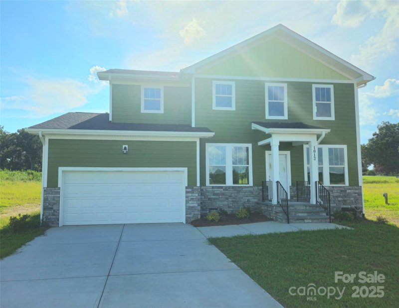 1012 Heath Helms Road