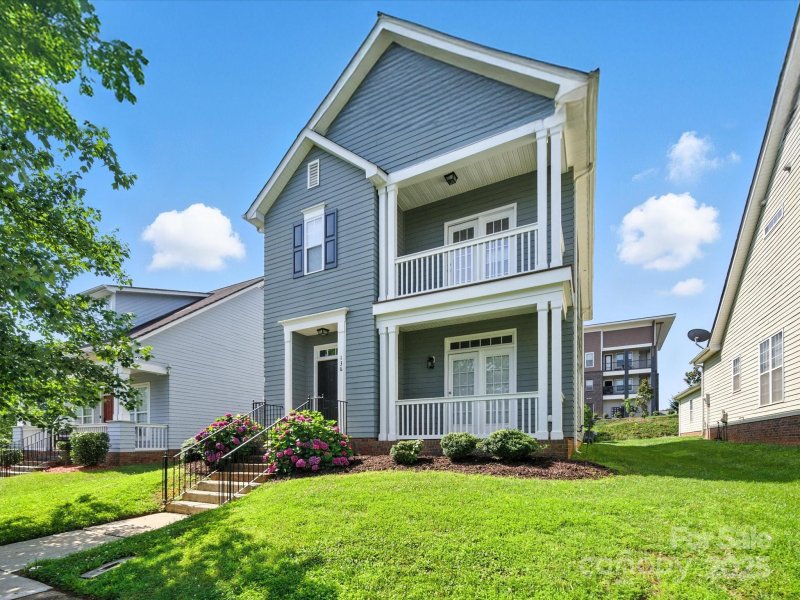 136 E Morehouse Avenue