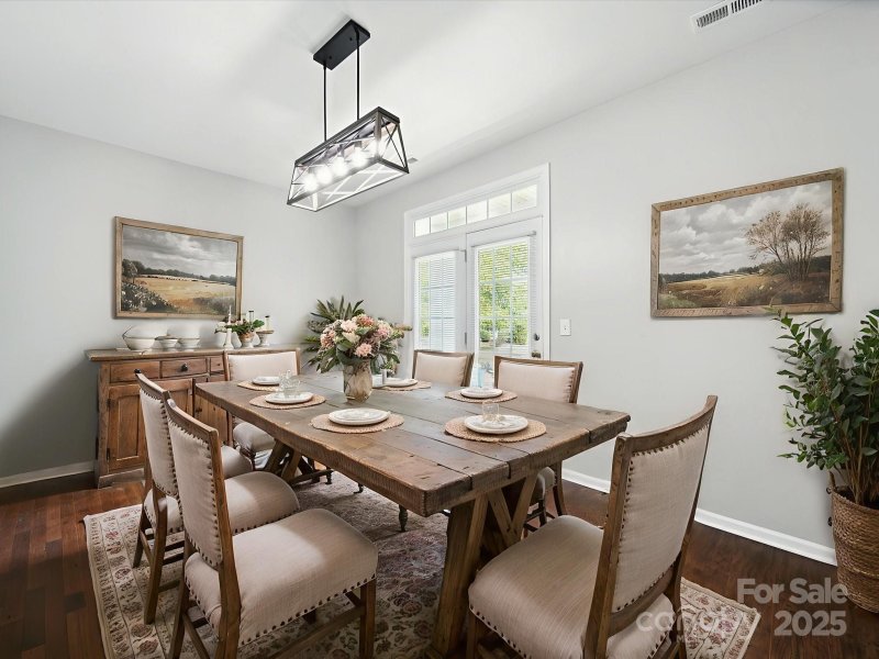 Property image 5 of 136 E Morehouse Avenue in Water Oak, Mooresville, NC 28117