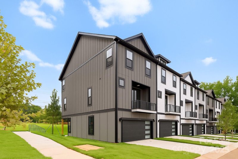 1539 W Rocky River Road