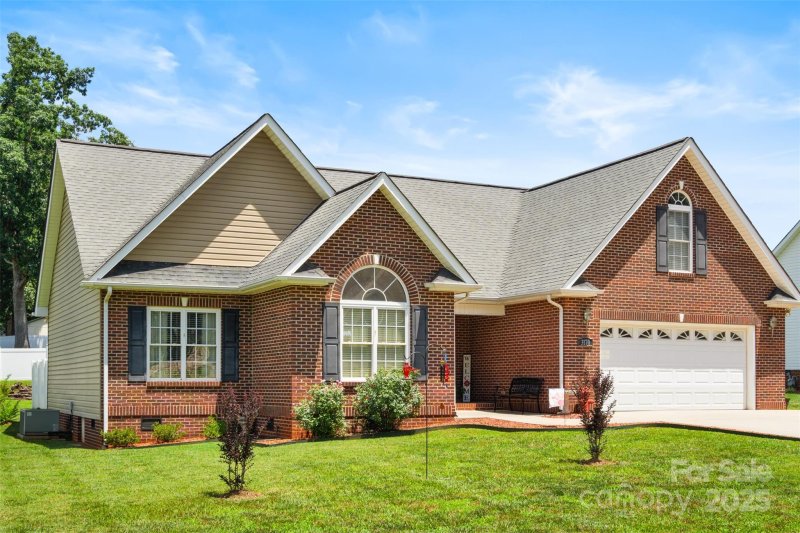 Property image 2 of 3170 Riber Lane in Rachels Vineyard, Claremont, NC 28610