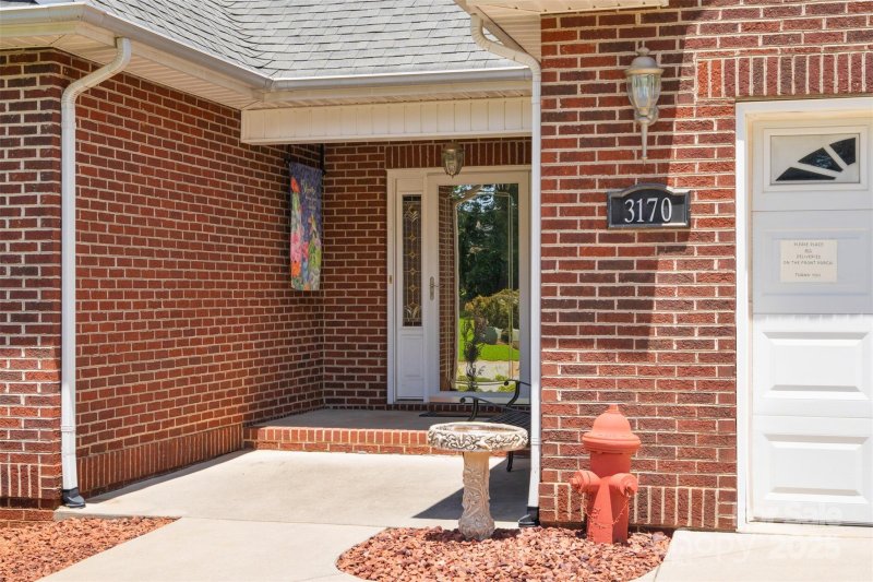 Property image 4 of 3170 Riber Lane in Rachels Vineyard, Claremont, NC 28610