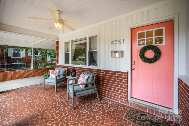 Property image 5 at 4751 Amity Place, Charlotte, NC 28212