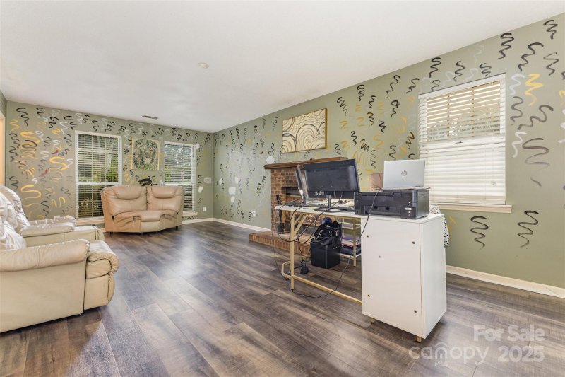 Property image 4 at 2801 Dellinger Drive, Charlotte, NC 28269