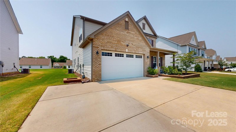 Property image 2 at 7651 Fenn Way, Fort Mill, SC 29707