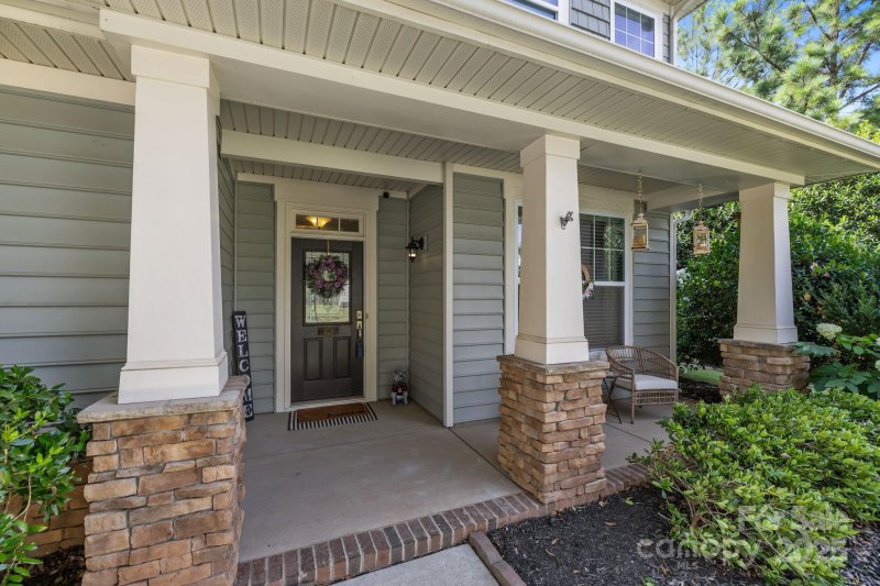 Property image 3 of 324 Windell Drive in Reserve At Gold Hill, Fort Mill, SC 29708
