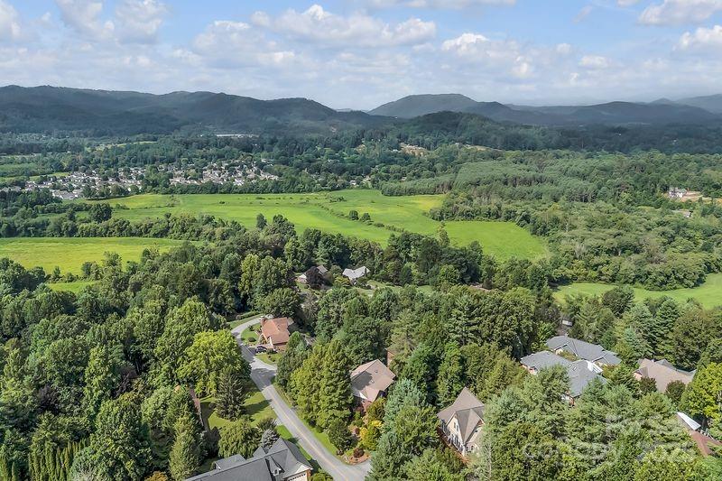 Property image 2 at 156 Circle Top Drive, Hendersonville, NC 28739