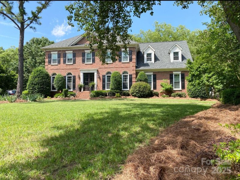 Property image 2 at 10443 Kenlauren Terrace, Charlotte, NC 28210