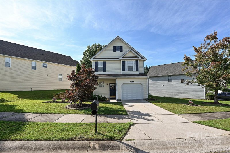 Property image 3 at 12131 Honor Guard Avenue, Charlotte, NC 28277